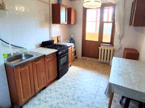 квартира за адресою Одеса, Академіка Корольова вул., 81/6