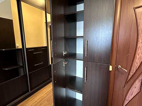квартира за адресою Вишнева вул., 5