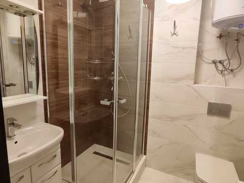 квартира за адресою Гайдамацька вул. (Марфи Струтинської), 2г