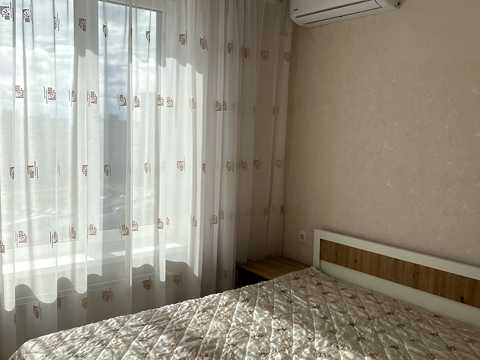 квартира за адресою Академіка Заболотного вул., 1-Б