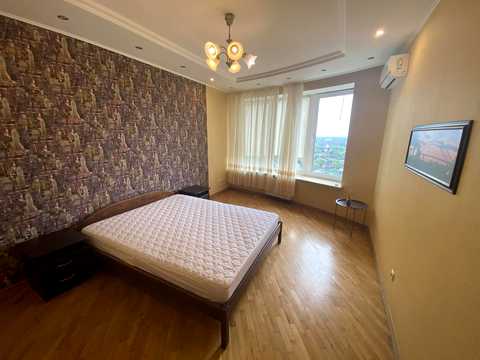 квартира за адресою Дніпровська набережна вул., 26-А