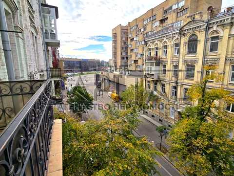 квартира за адресою Олеся Гончара вул., 77