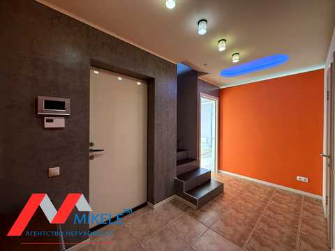 квартира за адресою Регенераторна вул., 4 к4