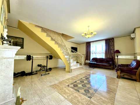 квартира за адресою Карла Мікльоша вул., 3