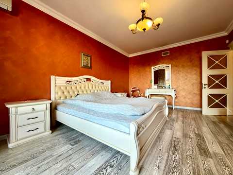 квартира за адресою Карла Мікльоша вул., 3