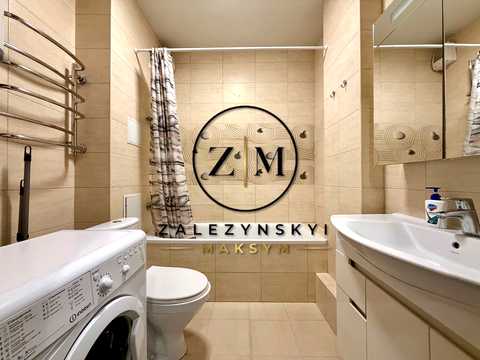 квартира за адресою Регенераторна вул., 4 к14
