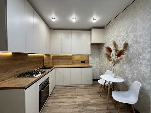 квартира за адресою Гідності вул., 6
