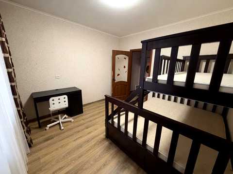 квартира за адресою Миколи Ушакова вул., 16