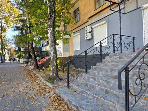 комерційна за адресою Кривий Ріг, Університетський просп. (Гагаріна), 36