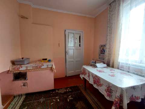 дом по адресу Будівельників, 21