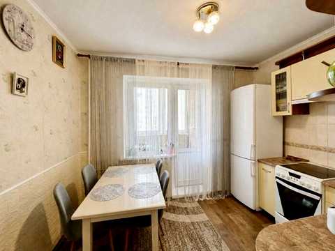 квартира по адресу Ларисы Руденко ул., 10
