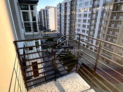 квартира за адресою Співдружності вул., 8