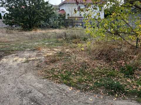 участок по адресу Теплчна