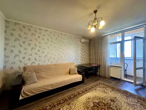 квартира по адресу Средняя ул. (Середня), 24 к2