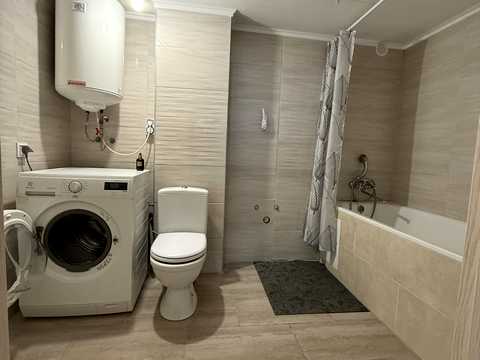 квартира за адресою Дружби бульв., 2