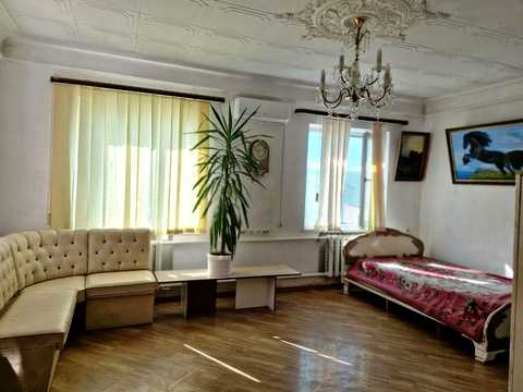 будинок за адресою Зелена вул., 6