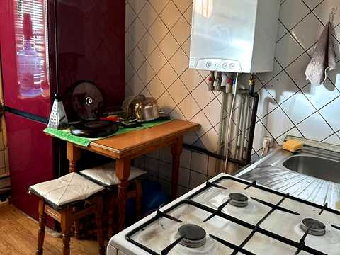 квартира за адресою Івана Мазепи просп. (Петровського), 47