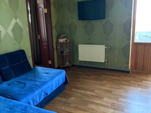 квартира за адресою Івана Мазепи просп. (Петровського), 47