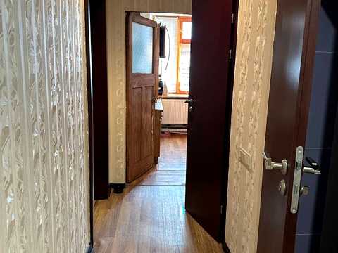 квартира за адресою Івана Мазепи просп. (Петровського), 47