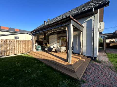 будинок за адресою Лобановського