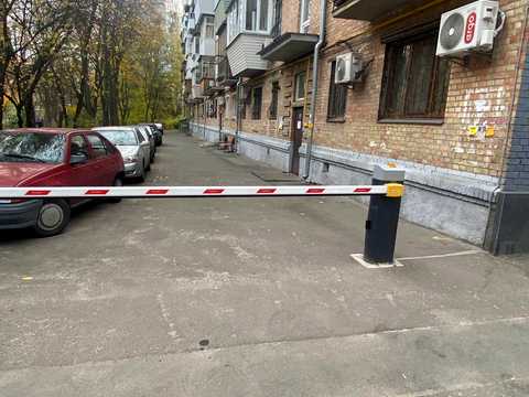 квартира за адресою Андрія Верхогляда вул. (Михайла Драгомирова), 10-А
