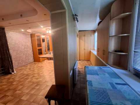 квартира за адресою Героїв полку "Азов" вул. (Маршала Малиновського), 32-Б