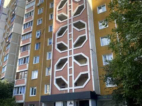квартира за адресою Анни Ахматової вул., 43
