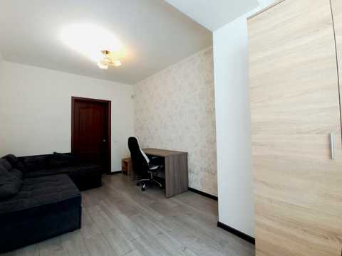 квартира за адресою Зоопаркова вул., 10