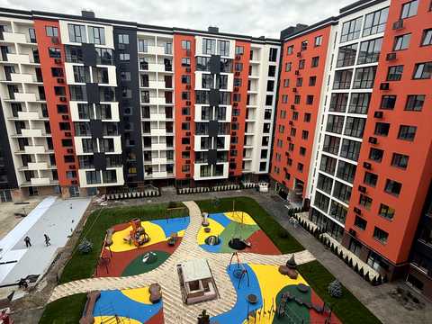 квартира за адресою Степана Бандери вул., (Будинок 4)