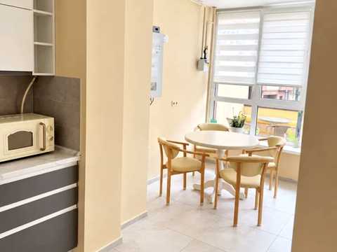 квартира за адресою Радісна вул., 2