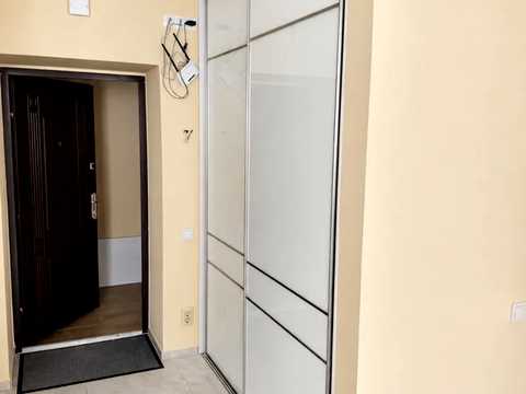 квартира за адресою Радісна вул., 2