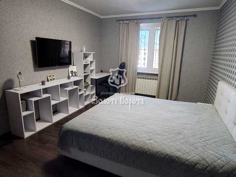 квартира за адресою Бориспіль, Володимира Момота вул., 42