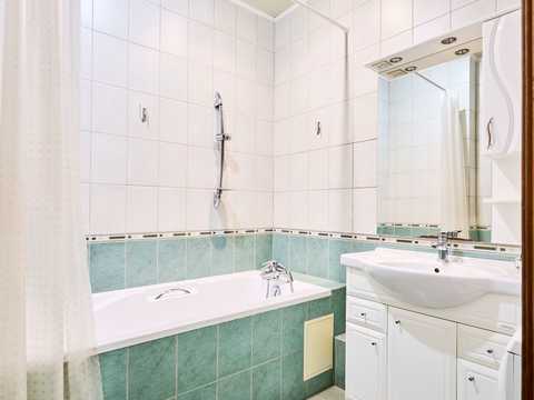 квартира за адресою Дмитрівська вул., 69
