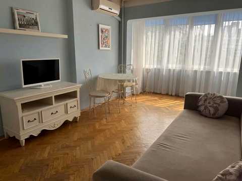квартира за адресою Івана Миколайчука вул. (Серафимовича), 3