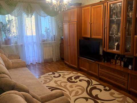 квартира по адресу Героев Сталинграда просп., 175-А