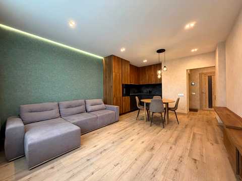 квартира за адресою Салютна вул., 2к6