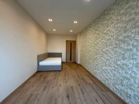 квартира за адресою Салютна вул., 2к6
