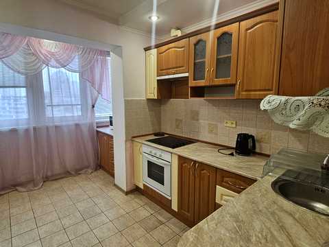 квартира за адресою Оноре де Бальзака вул., 58