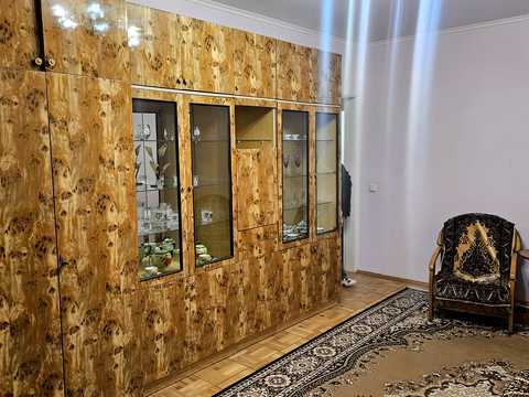 квартира за адресою Оноре де Бальзака вул., 58