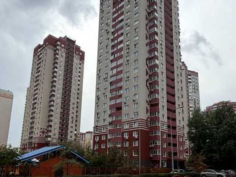 квартира за адресою Софії Русової вул., 1-Б