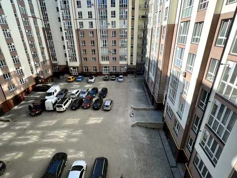 квартира за адресою Чорновола вул., (Будинок 1)