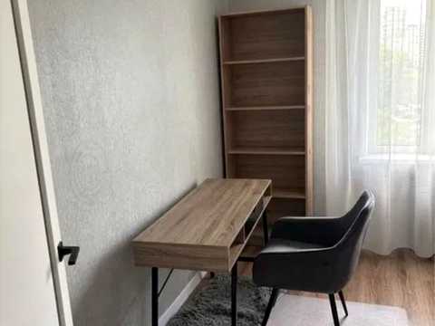 квартира за адресою Драгоманова вул., 8-Б