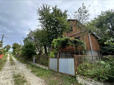 дом по адресу мас. Автомобіліст