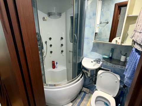 квартира за адресою Дністерська вул. (Двінська), 1