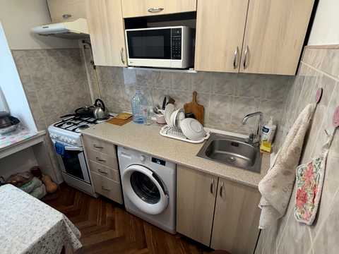 квартира за адресою Дністерська вул. (Двінська), 1