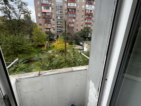 квартира за адресою Дністерська вул. (Двінська), 1