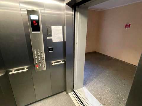 квартира за адресою Драгоманова вул., 40-Б