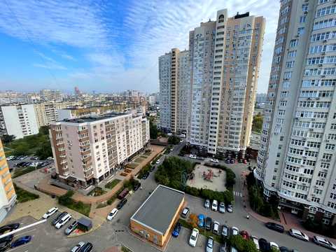квартира за адресою Драгоманова вул., 40-Б