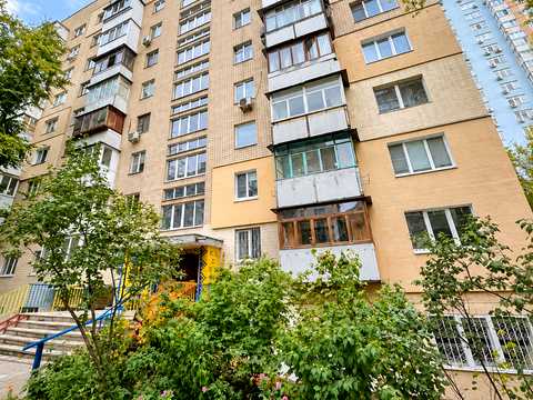 квартира по адресу Киев, Богдановская ул., 4