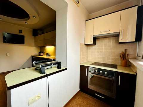 квартира по адресу Соломии Крушельницкой ул., 5